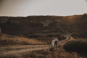 Santorini wedding photographer